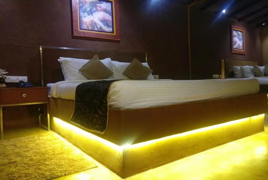 hotel camelot beach sea view goa_shabavizparvaz_07.jpg